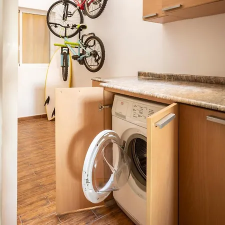 A Pie De Playa Melenara